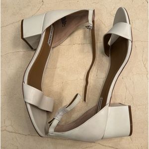 Never Worn! Steve Madden Irenee Heeled White Sandals, 11 - Great for Brides!